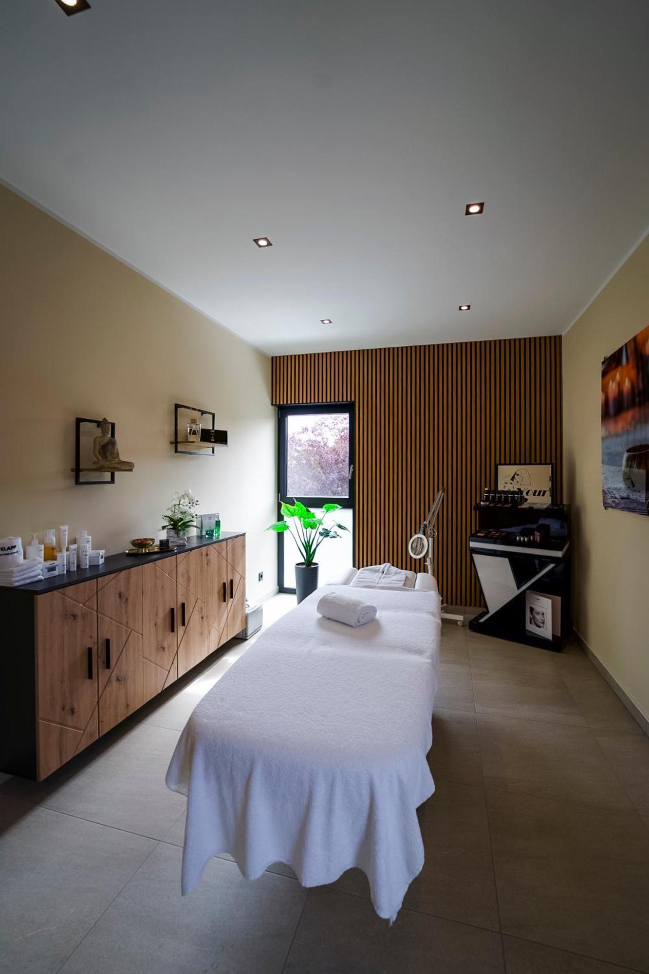 Nienburg  Bernstein Acamed Resort מראה חיצוני תמונה